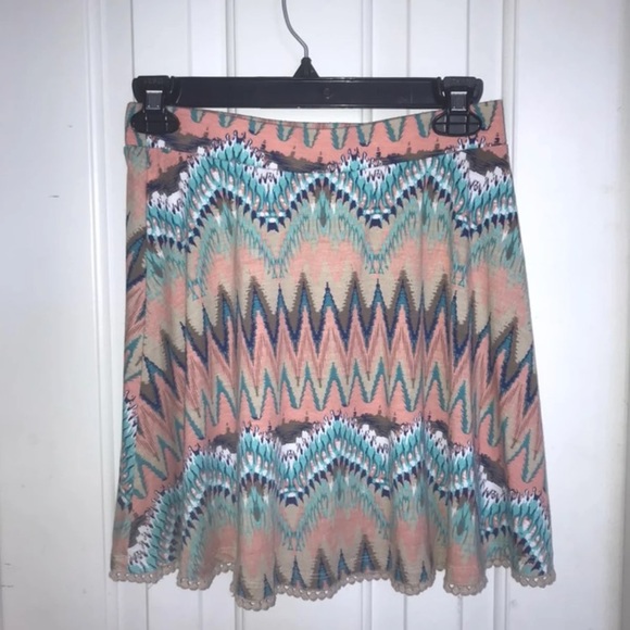 high waisted skirt! - Picture 2 of 4